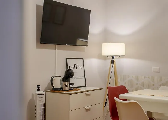 Florje House Апартаменты Рим