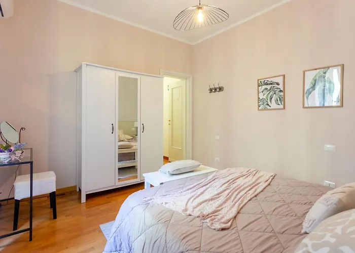 Апартаменты Florje House *
